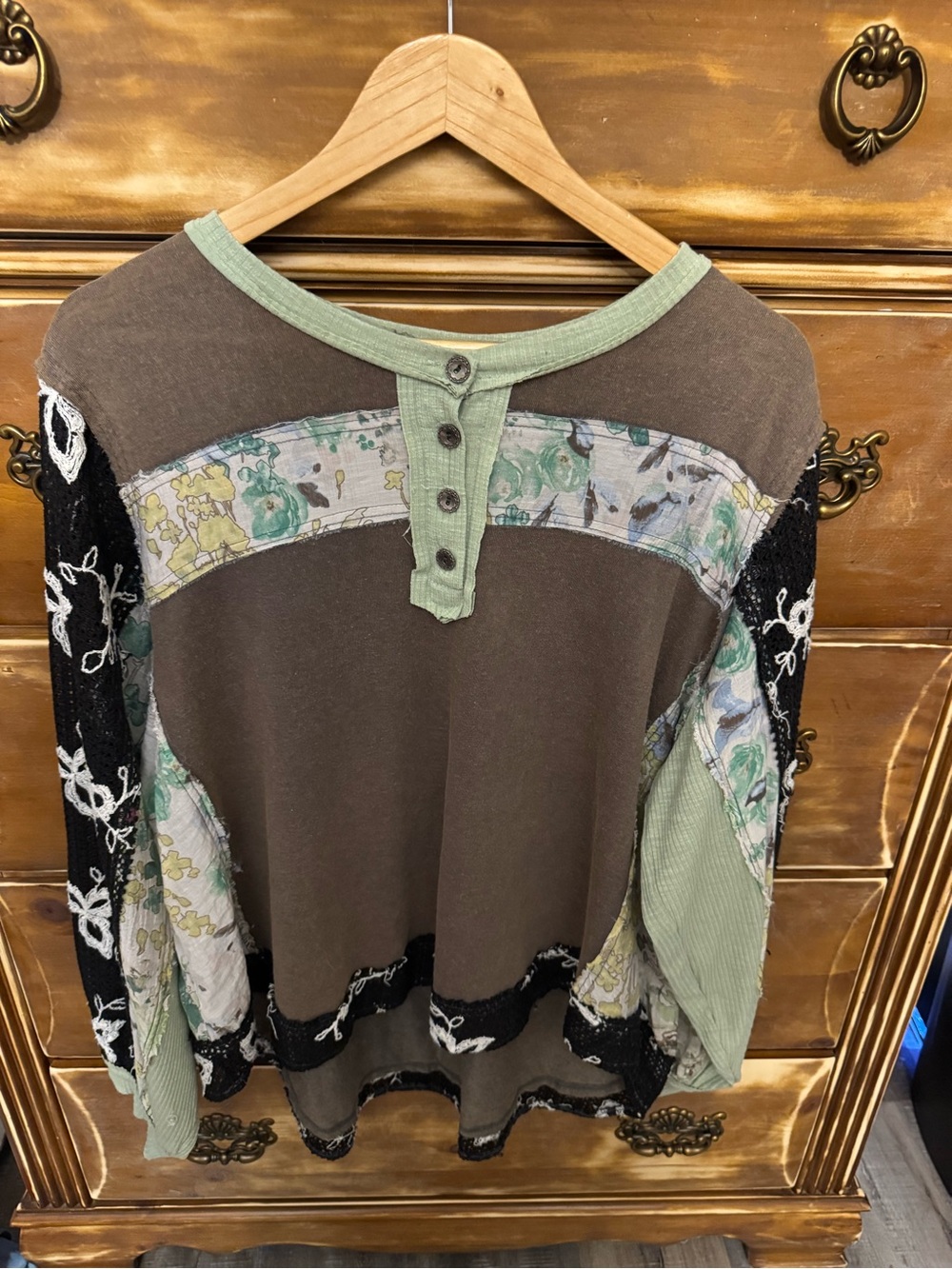 POL Patchwork Lace Thermal Henley Top Small Boho Oversized‎ Cottagecore